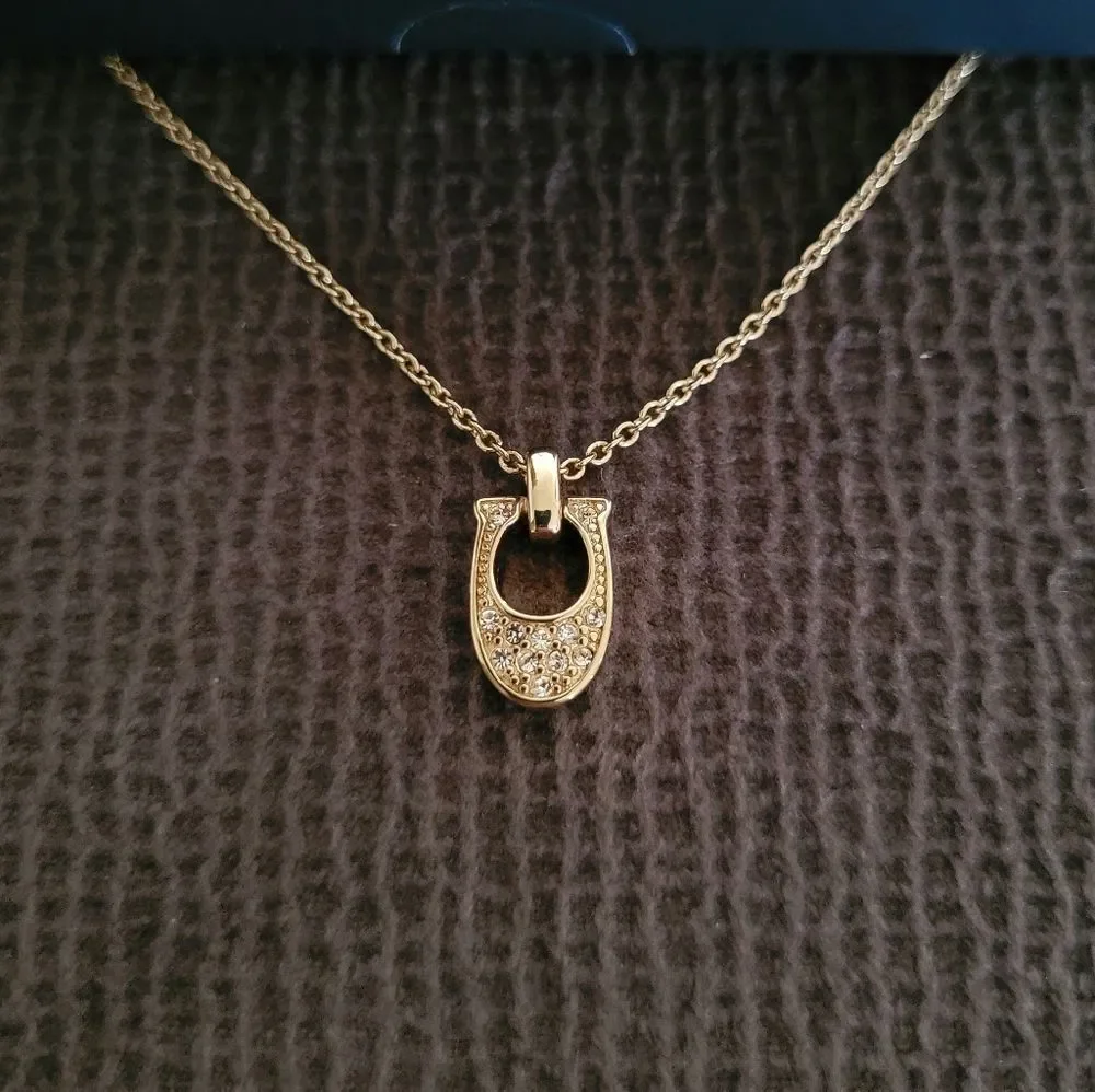 Coach Gold💛 Signature🖋 C Pendant Necklace - NIB